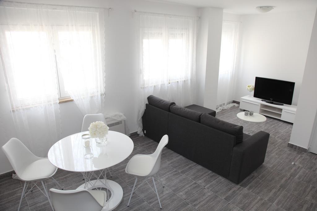 Apartments Mare Gradac  Exterior foto
